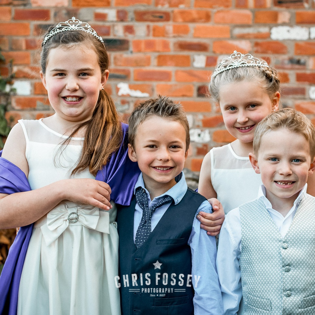 Warwickshire Wedding Photography based in Stratford-upon-Avon Oxfordshire Cotswold Gloucestershire Worcestershire Birmingham Wedding Photographer Chris Fossey Portfolio Guests